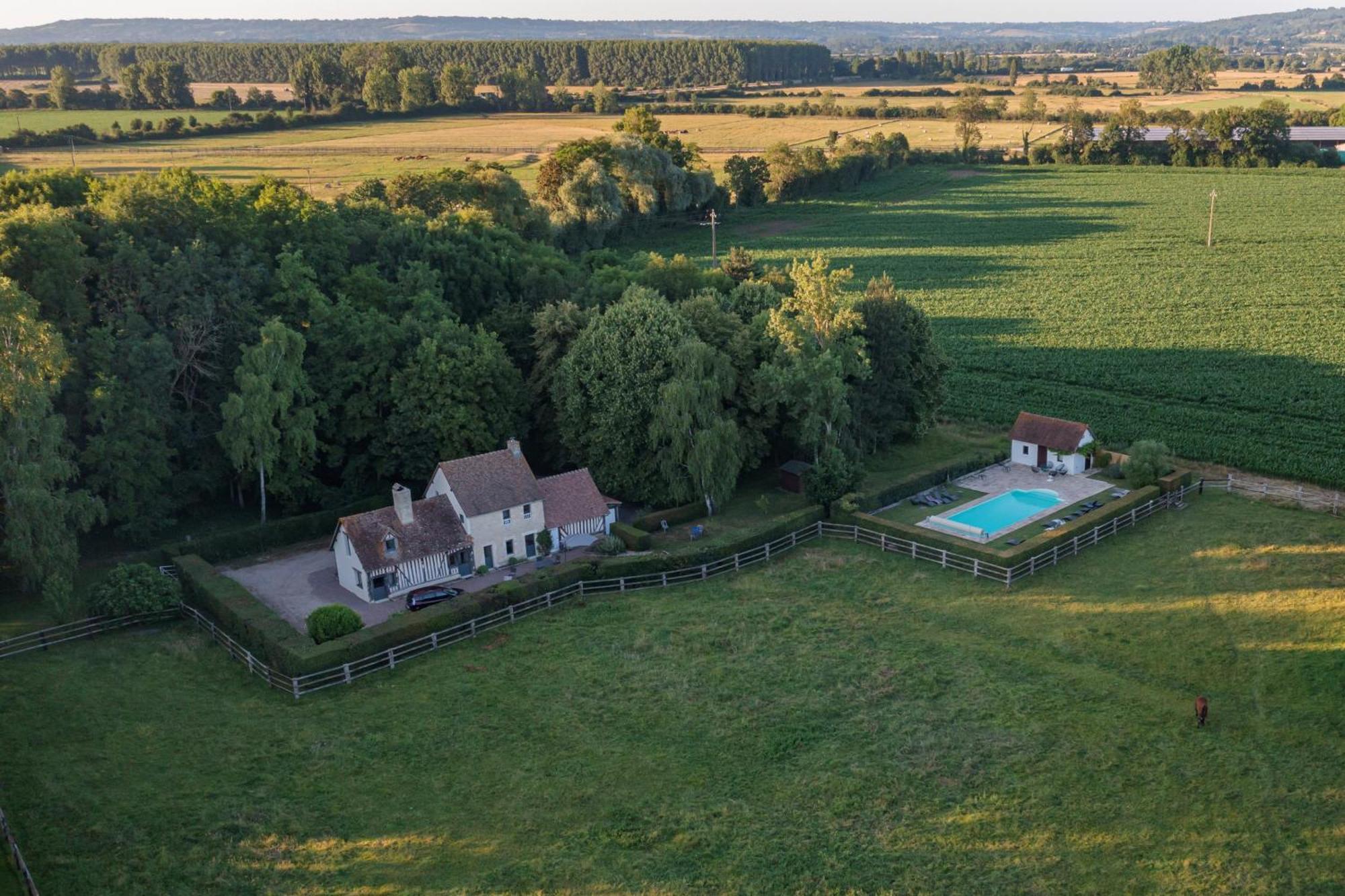 La Maison Corniere Bieville-en-Auge Buitenkant foto