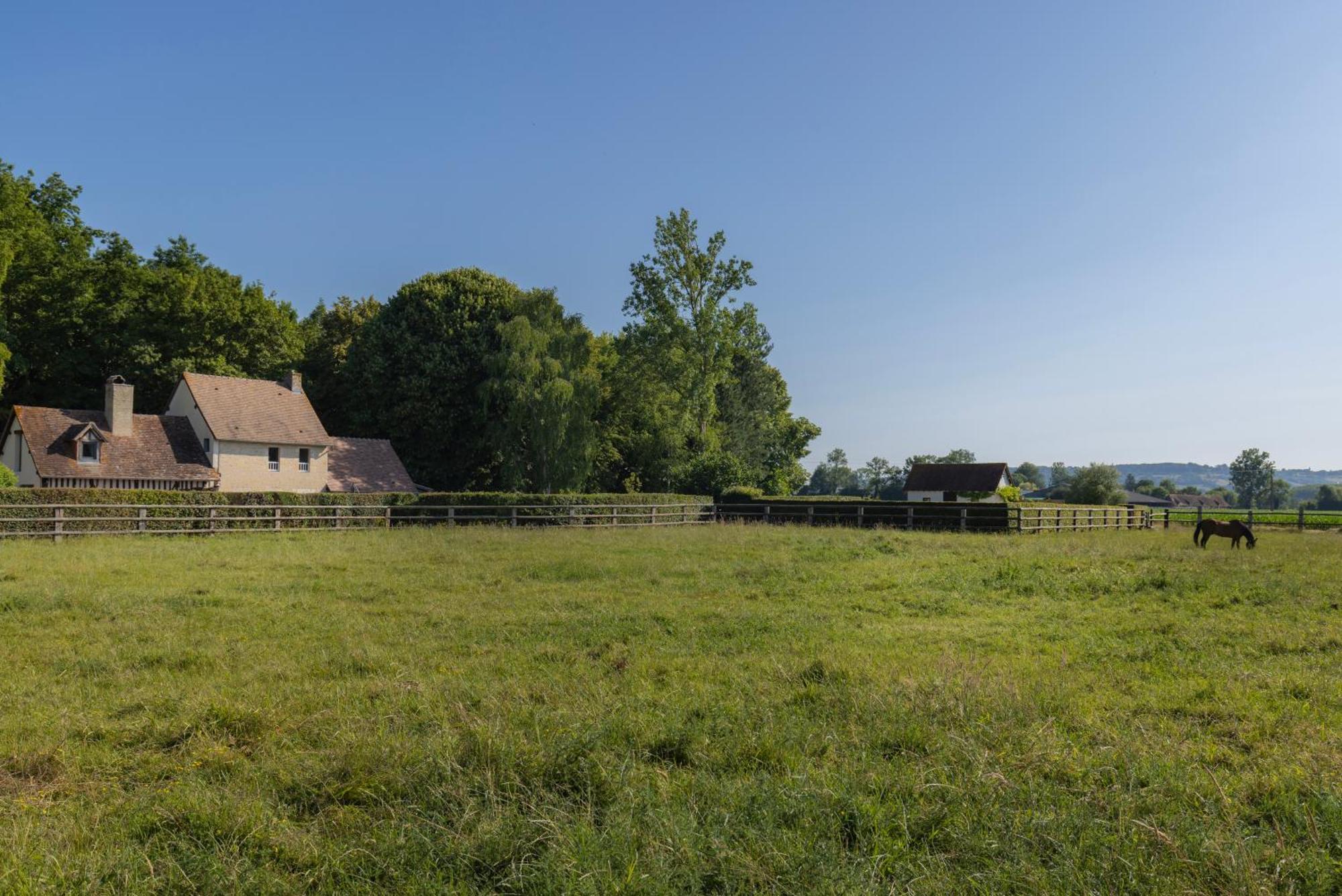 La Maison Corniere Bieville-en-Auge Buitenkant foto